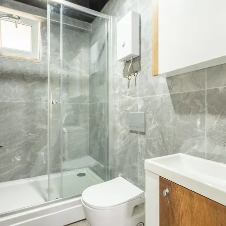 The Classe Collection 18 Apartman *